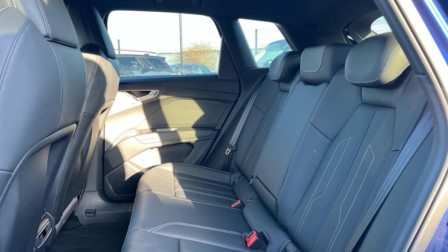 Used Audi Q4 e-tron 2025 for sale - 77174867: Photo 12