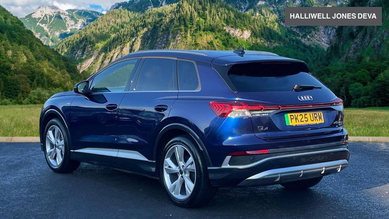 Used Audi Q4 e-tron 2025 for sale - 77174867: Photo 2