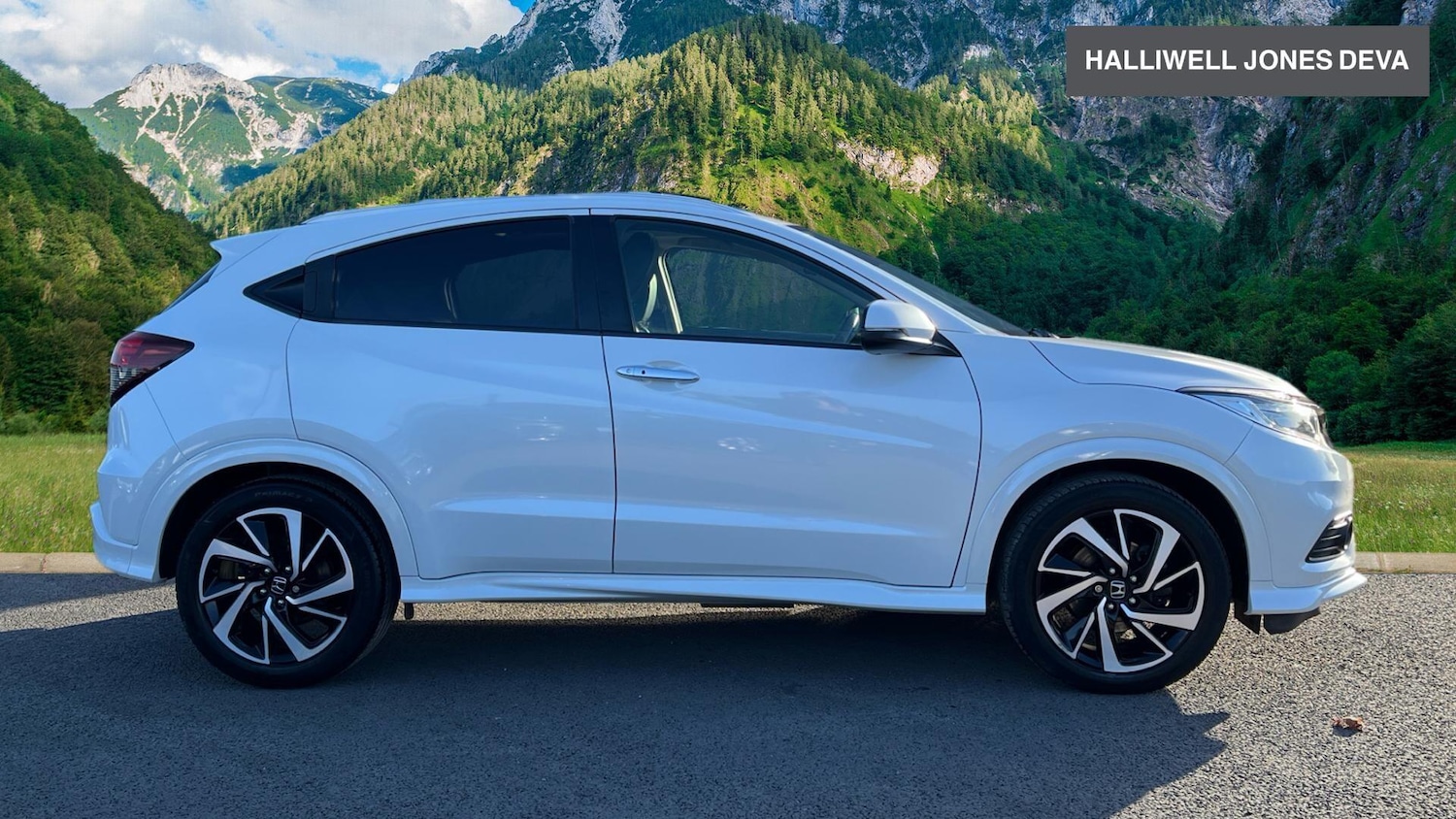 Used Honda HR-V 2020 for sale - 76781095: Photo 3