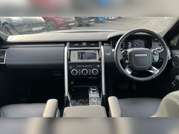 Used Land Rover Discovery 2019 for sale - 77969835: Photo