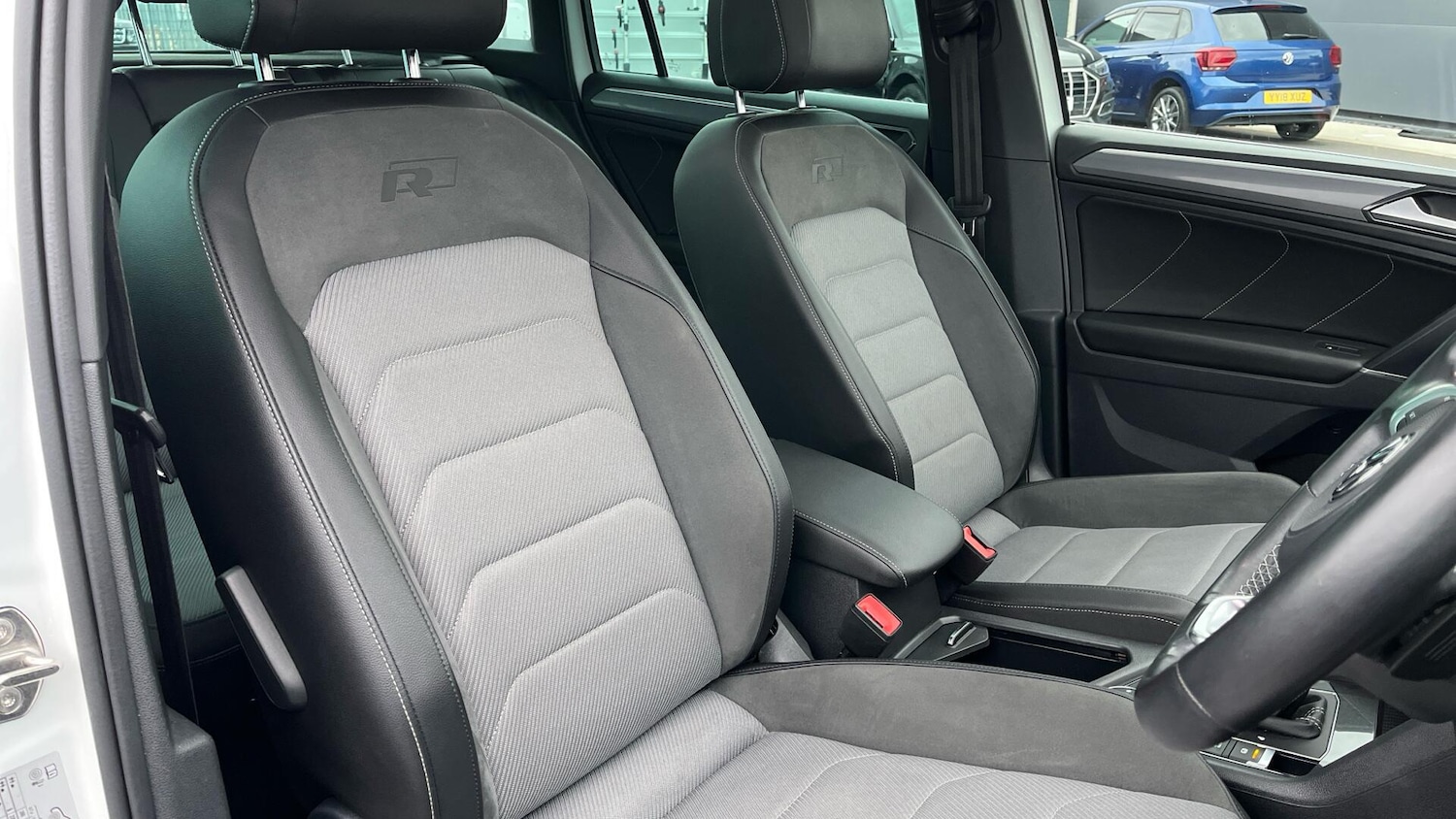 Used Volkswagen Tiguan 2017 for sale - 76781990: Photo 35