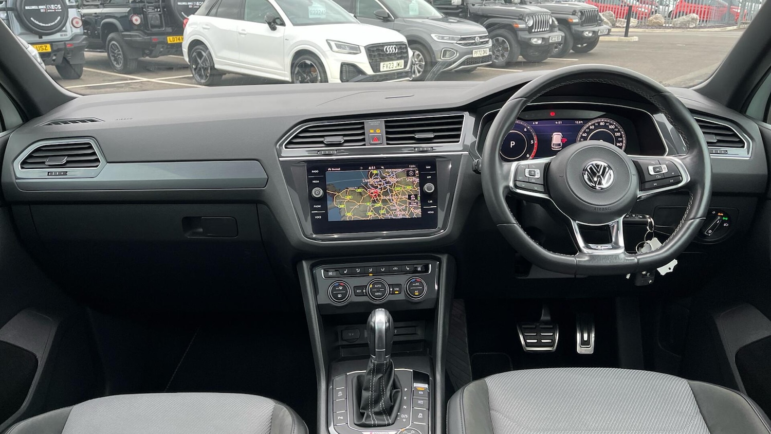 Used Volkswagen Tiguan 2017 for sale - 76781990: Photo 4