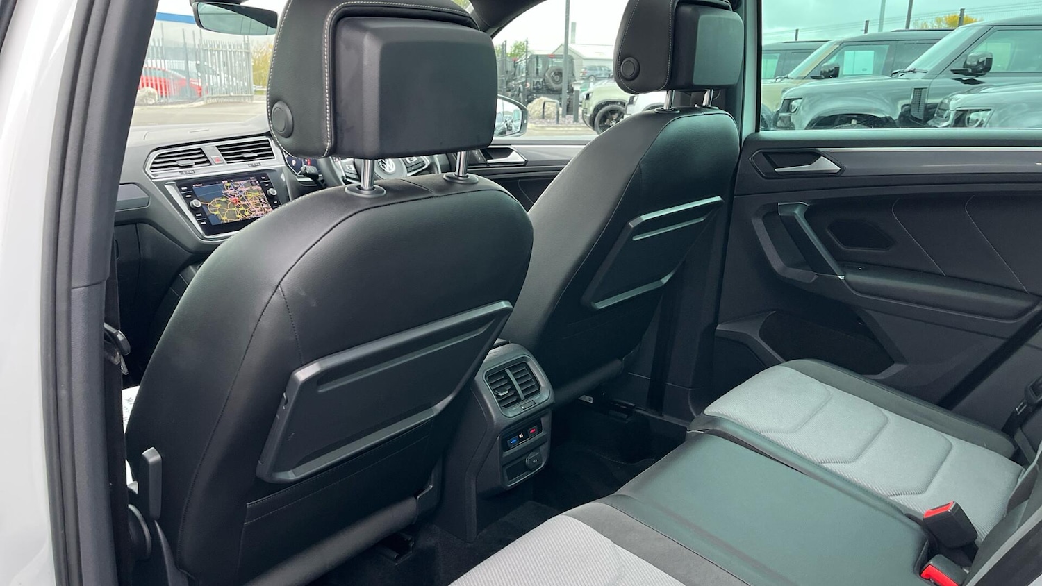 Used Volkswagen Tiguan 2017 for sale - 76781990: Photo 44