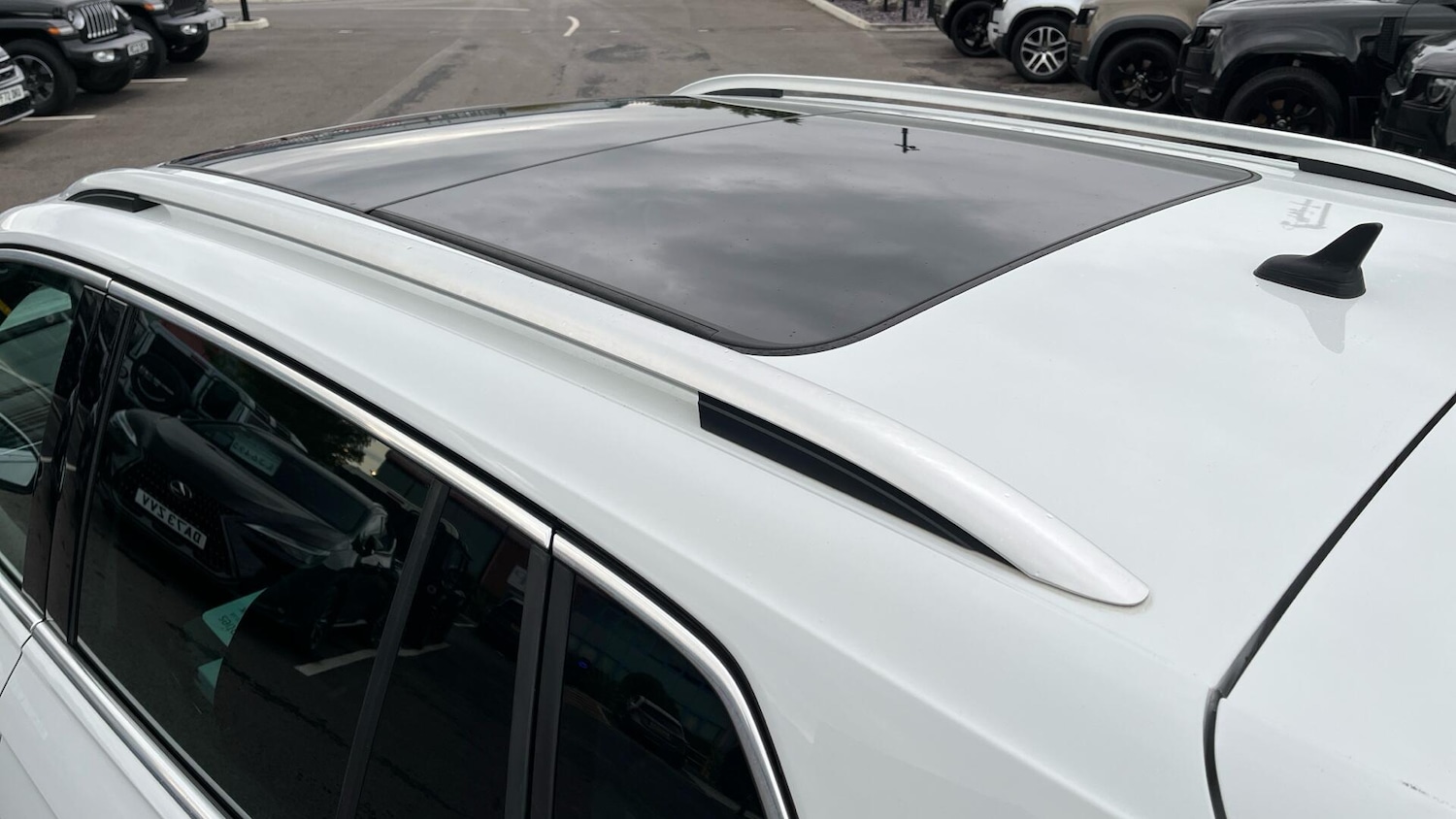 Used Volkswagen Tiguan 2017 for sale - 76781990: Photo 46