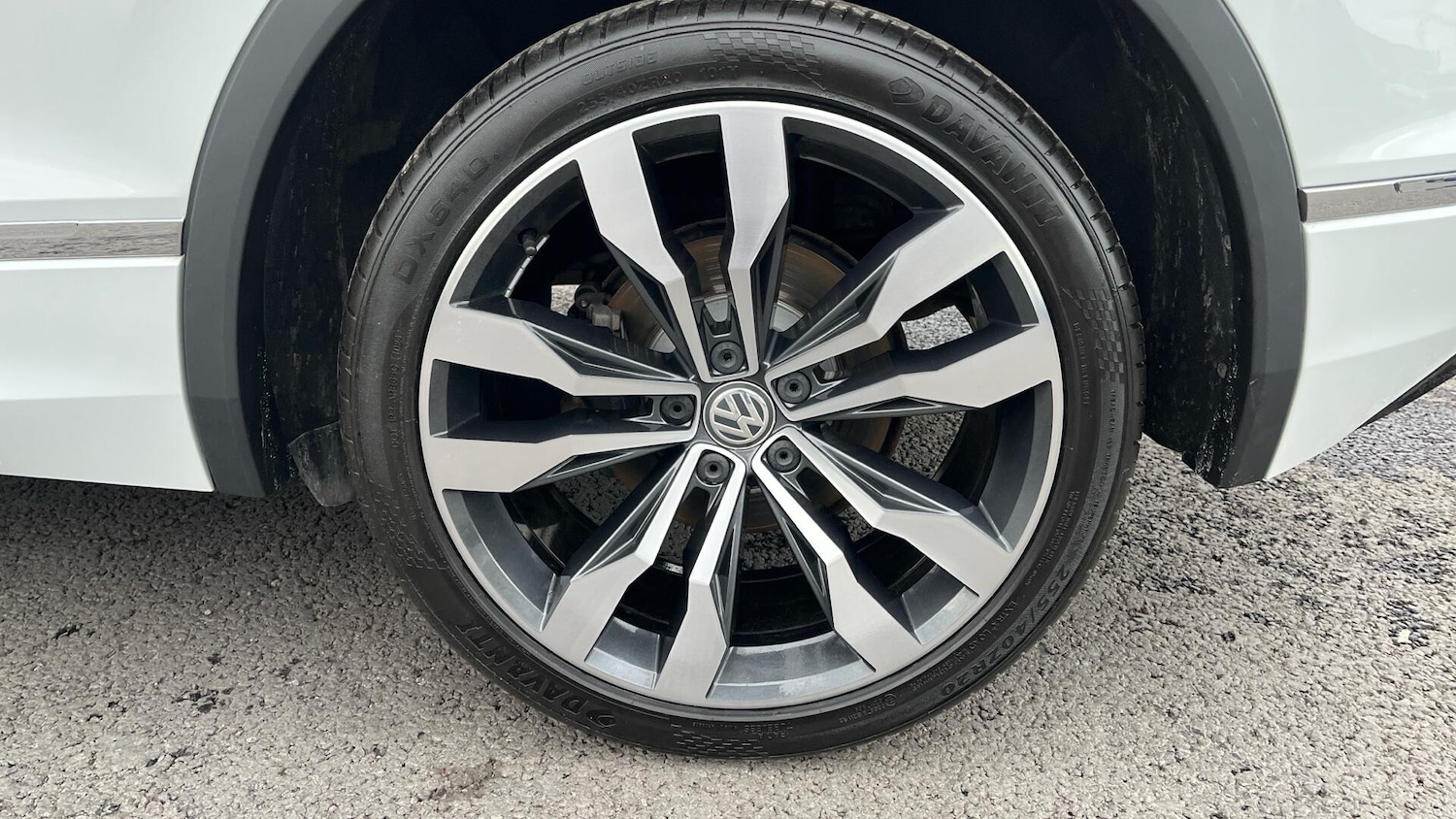 Used Volkswagen Tiguan 2017 for sale - 76781990: Photo 54