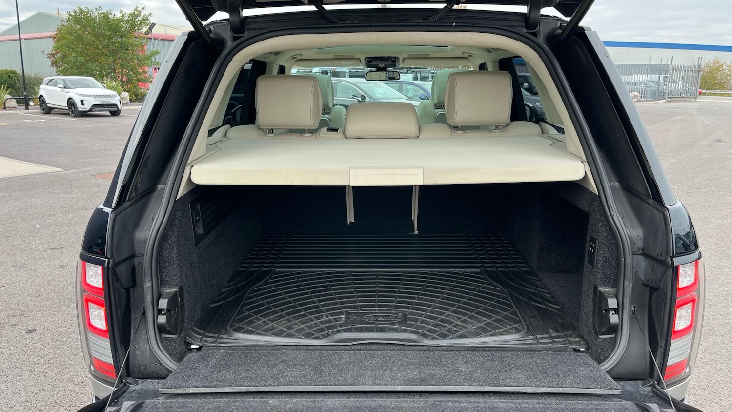 Used Land Rover Range Rover 2014 for sale - 76781834: Photo 13