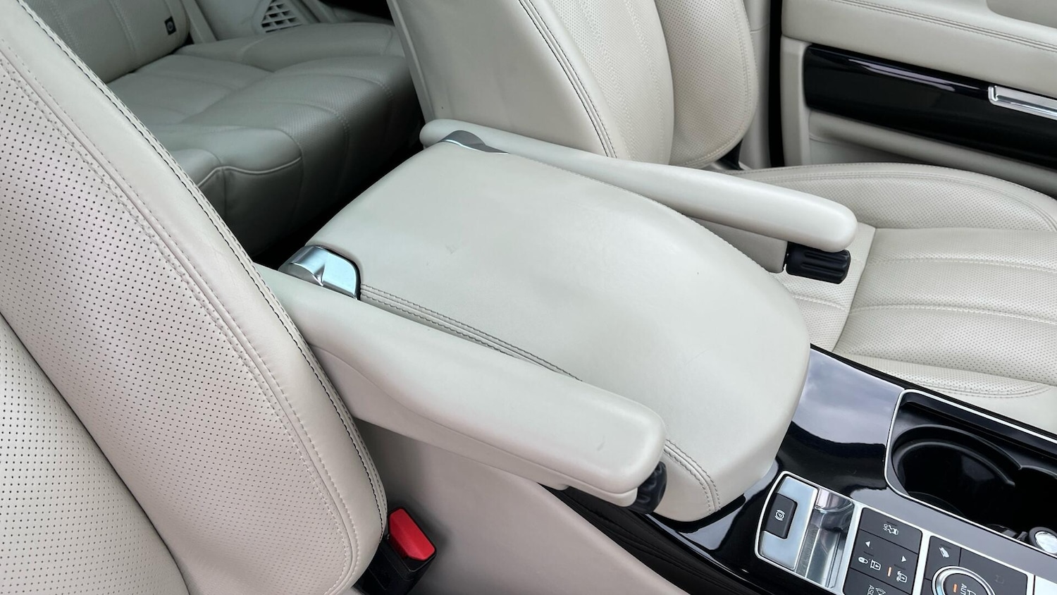 Used Land Rover Range Rover 2014 for sale - 76781834: Photo 19