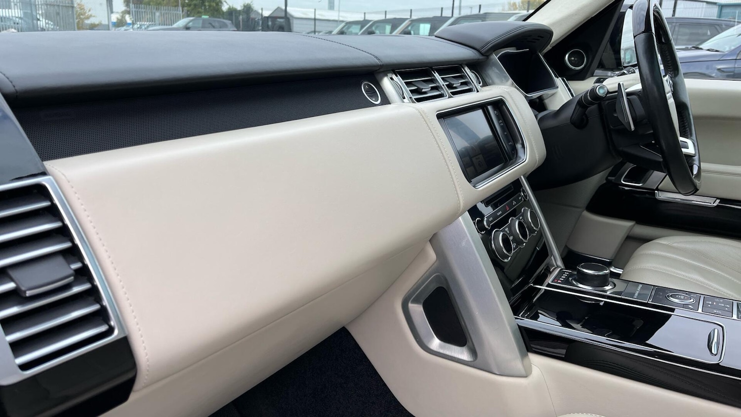 Used Land Rover Range Rover 2014 for sale - 76781834: Photo 35