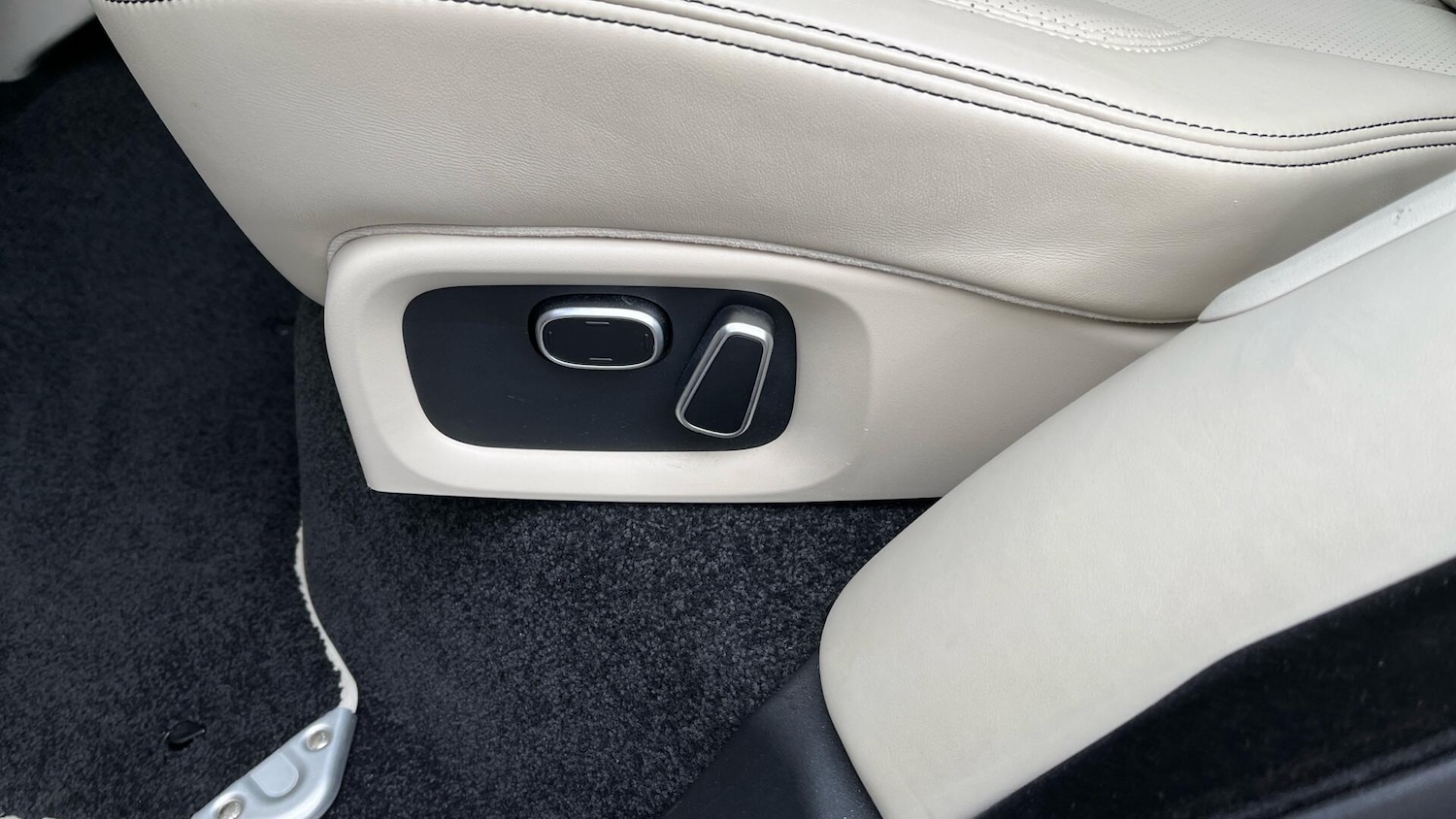 Used Land Rover Range Rover 2014 for sale - 76781834: Photo 42