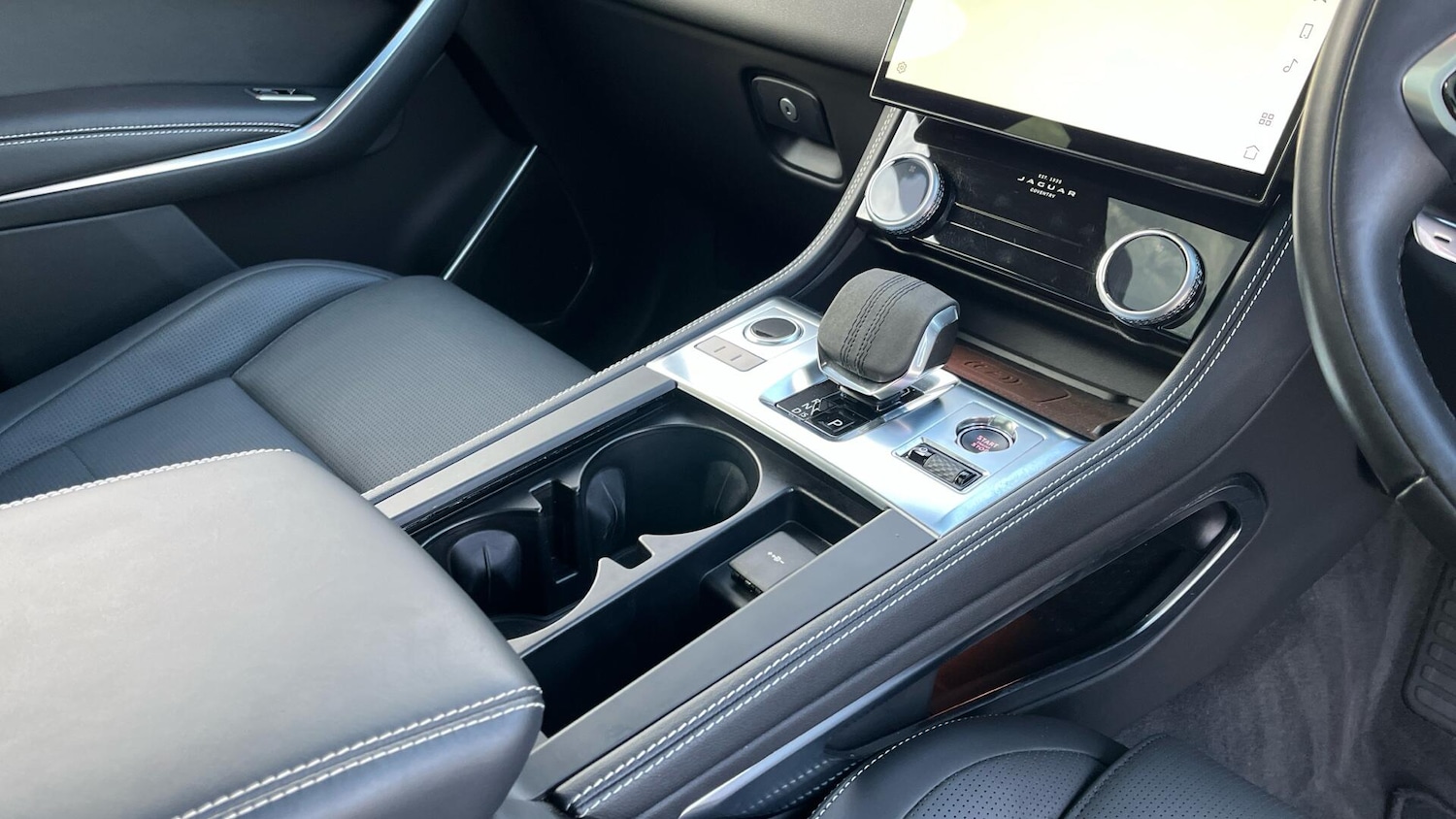 Used Jaguar F-Pace 2023 for sale - 77174868: Photo 10