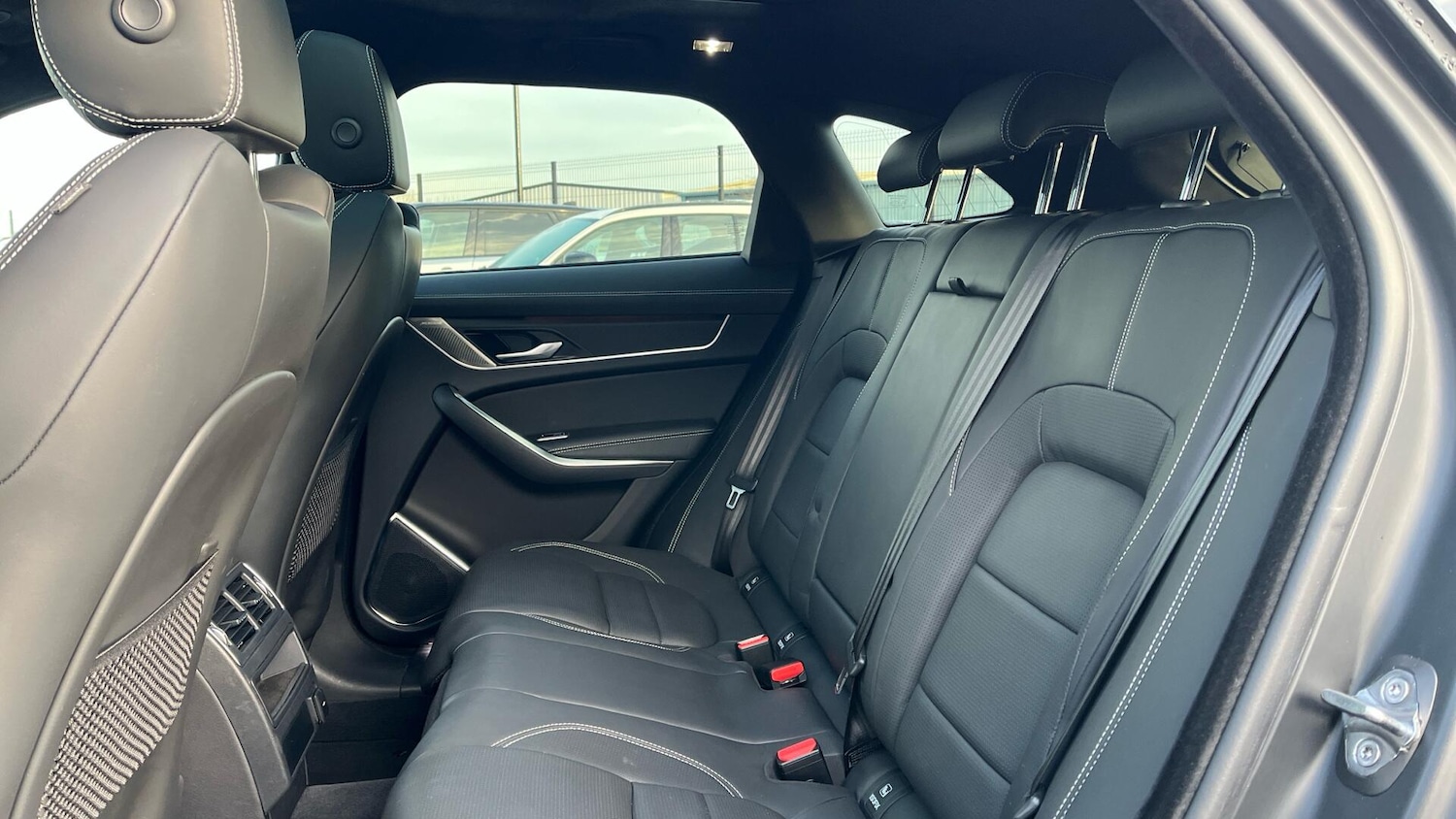 Used Jaguar F-Pace 2023 for sale - 77174868: Photo 12