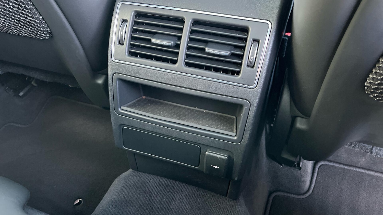 Used Jaguar F-Pace 2023 for sale - 77174868: Photo 21