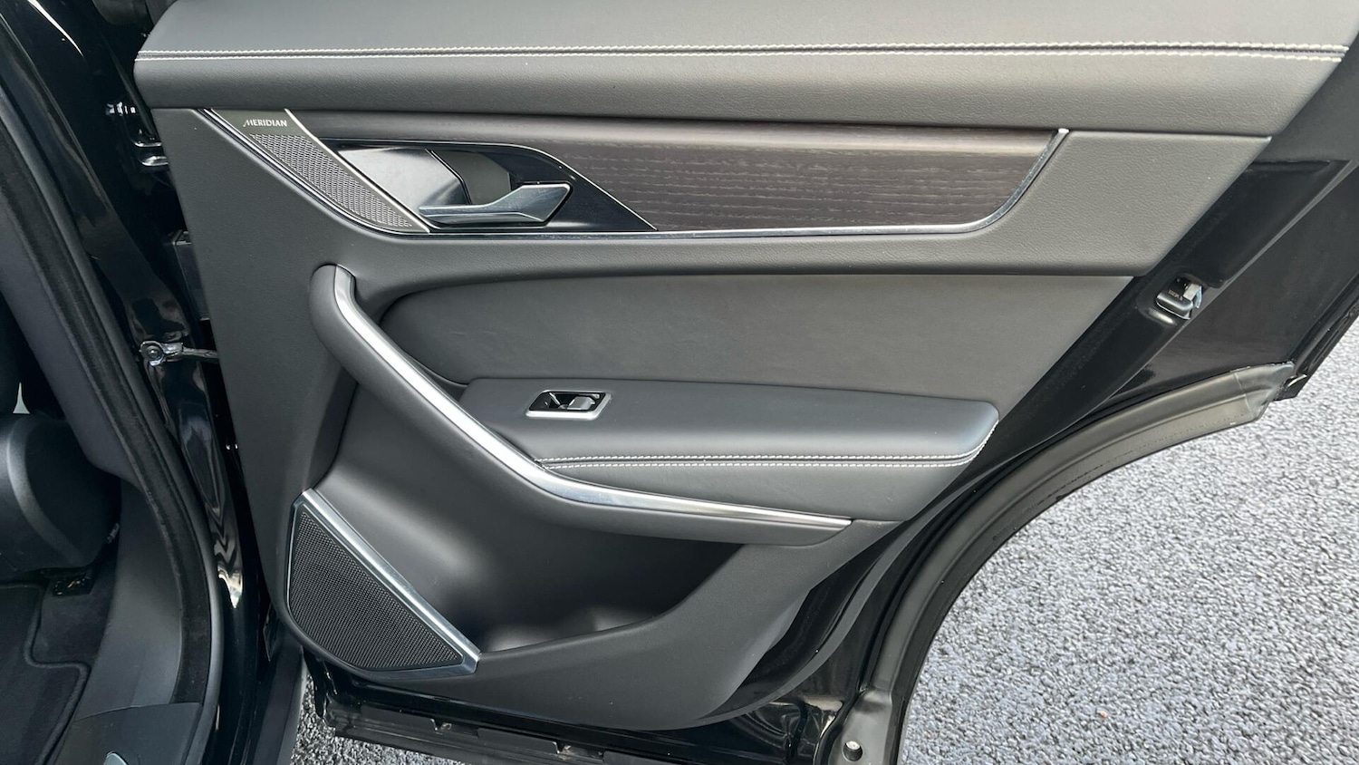 Used Jaguar F-Pace 2023 for sale - 77174868: Photo 23