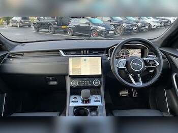 Used Jaguar F-Pace 2023 for sale - 77174868: Photo