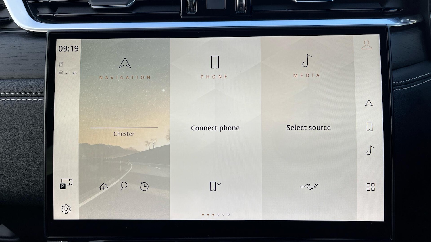 Used Jaguar F-Pace 2023 for sale - 77174868: Photo 8