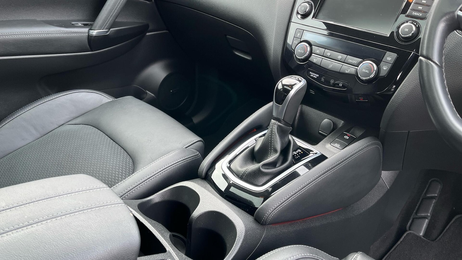 Used Nissan Qashqai for sale - 77538078: Photo 10