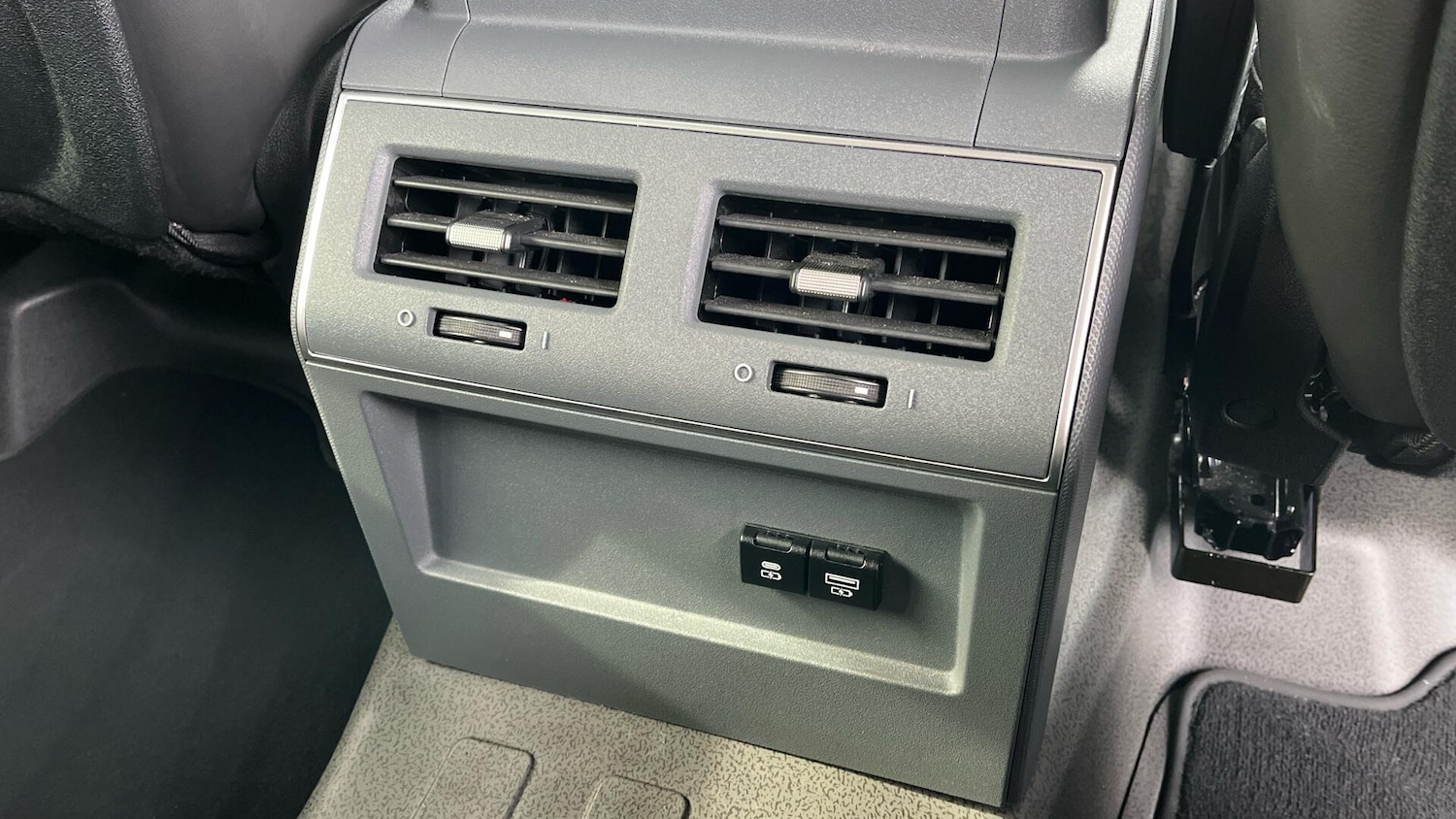 Used INEOS Grenadier 2024 for sale - 76781178: Photo 21