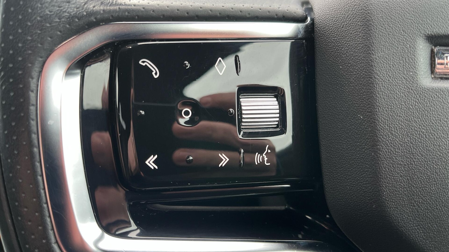 Used Land Rover Range Rover Evoque 2021 for sale - 77549836: Photo 17