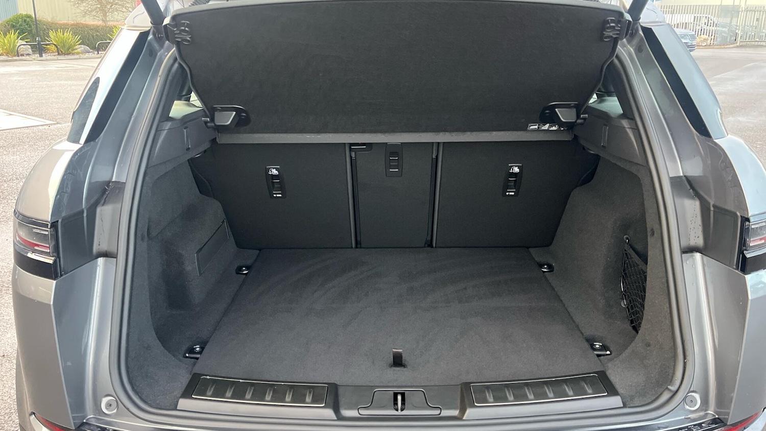 Used Land Rover Range Rover Evoque 2025 for sale - 77174869: Photo 13