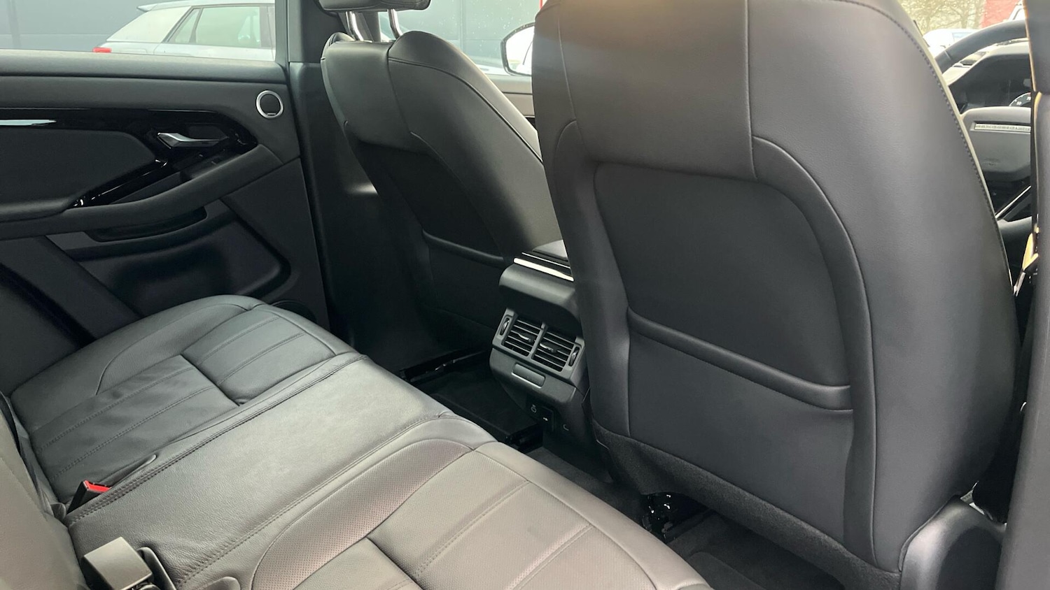 Used Land Rover Range Rover Evoque 2025 for sale - 77174869: Photo 21