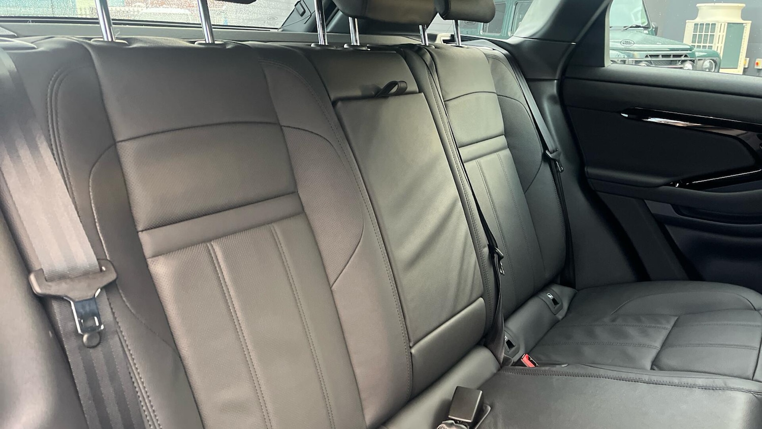 Used Land Rover Range Rover Evoque 2025 for sale - 77174869: Photo 23