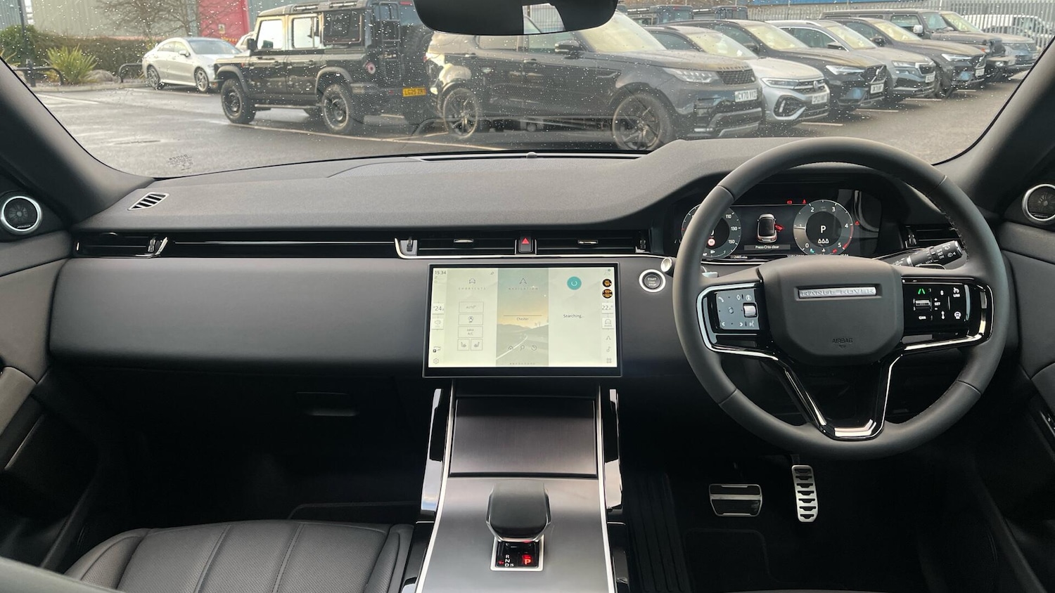 Used Land Rover Range Rover Evoque 2025 for sale - 77174869: Photo 4