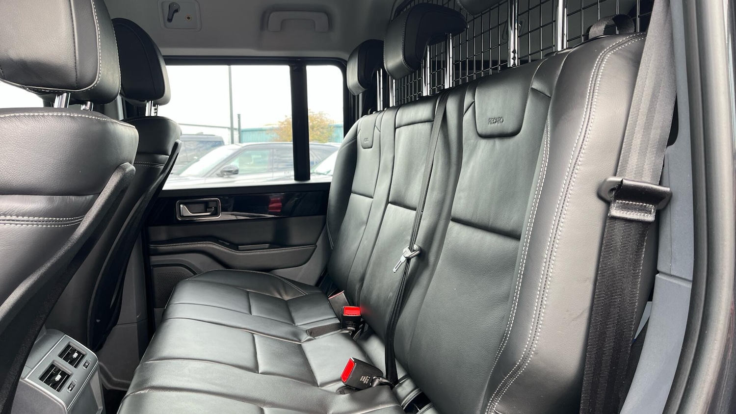 Used INEOS Grenadier 2024 for sale - 76781111: Photo 12