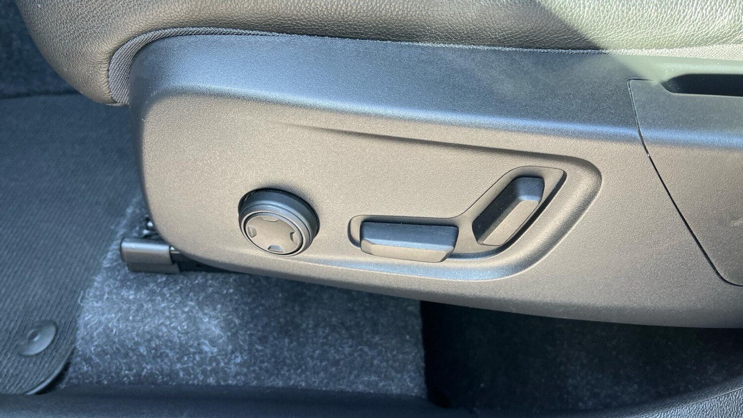 Used Volvo XC40 2020 for sale - 77925527: Photo 33