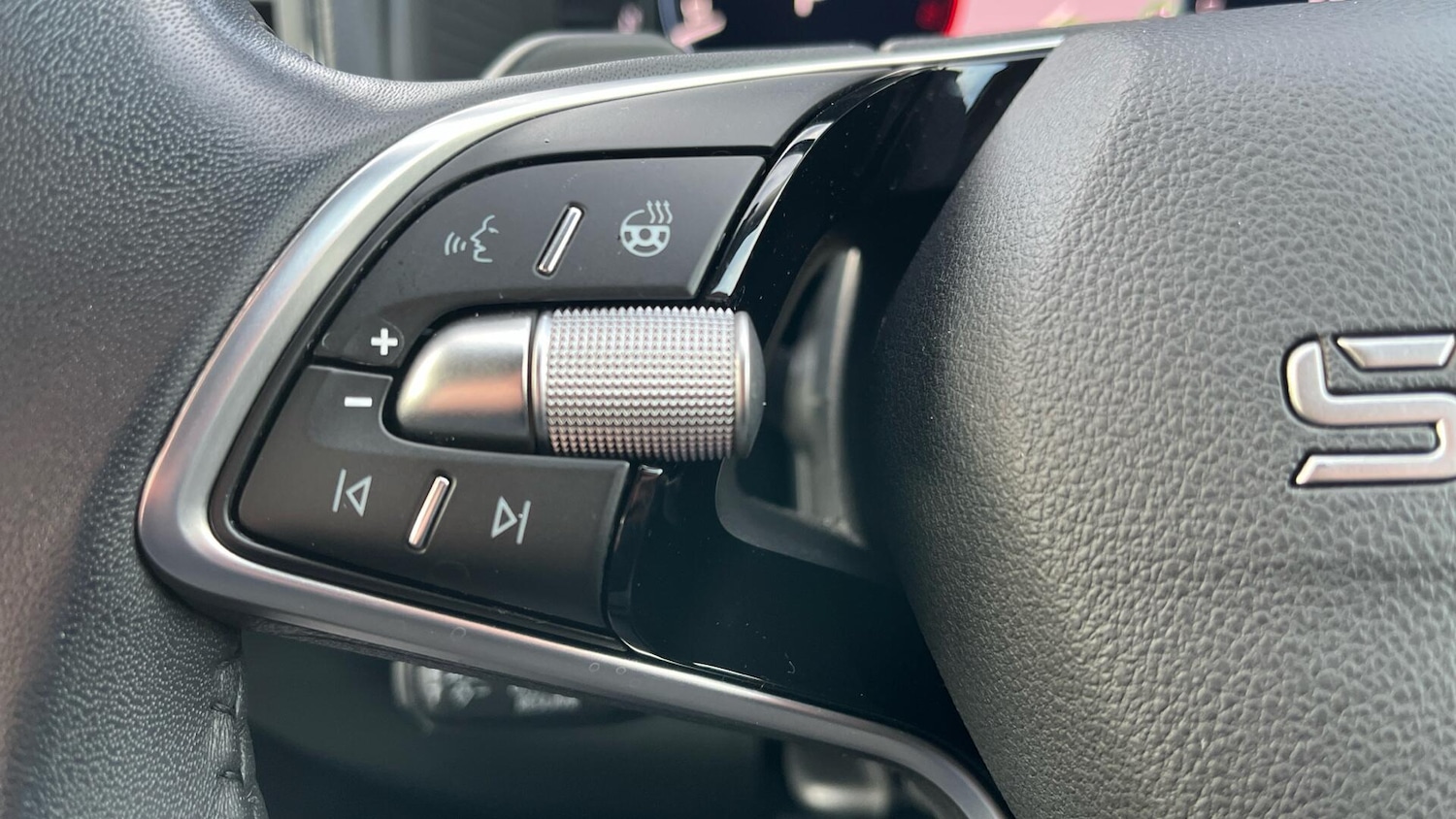 Used Skoda Karoq 2025 for sale - 76781278: Photo 17