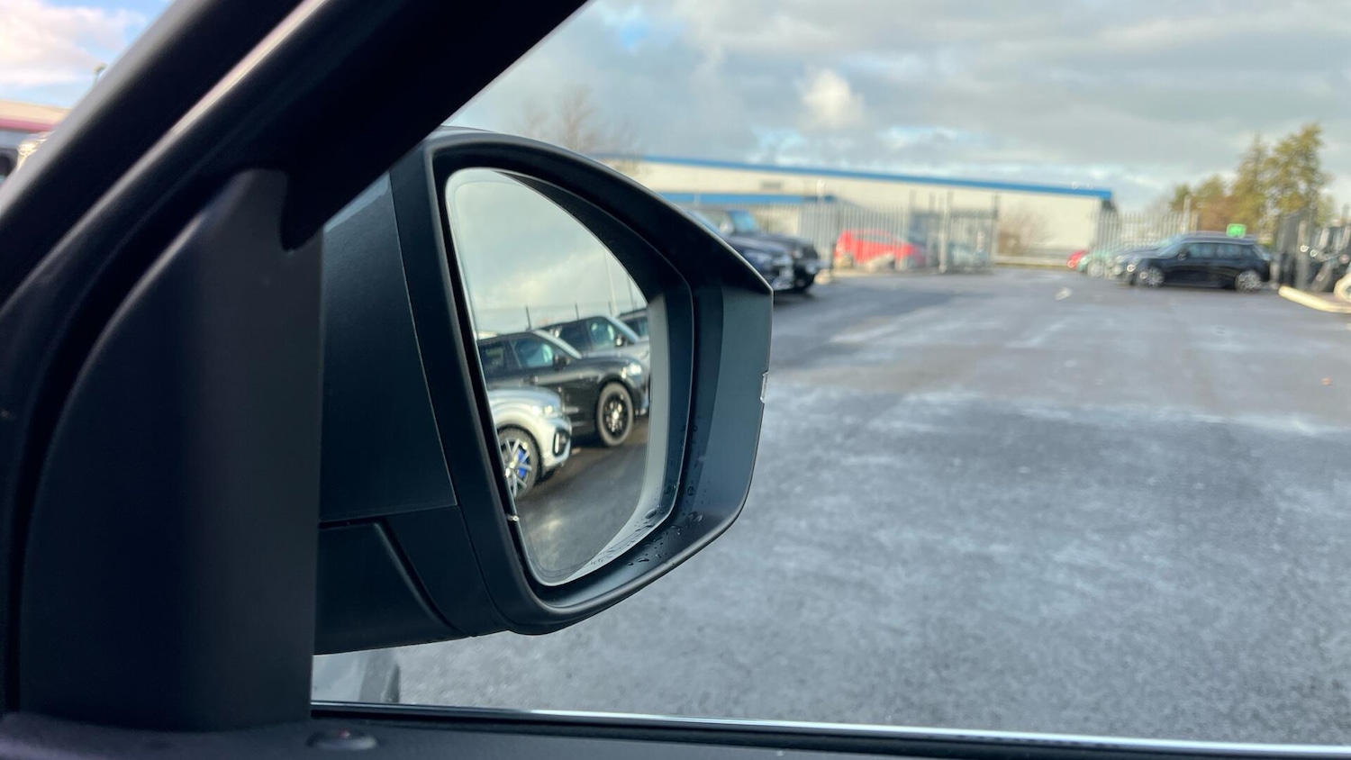 Used Skoda Karoq 2025 for sale - 76781278: Photo 20