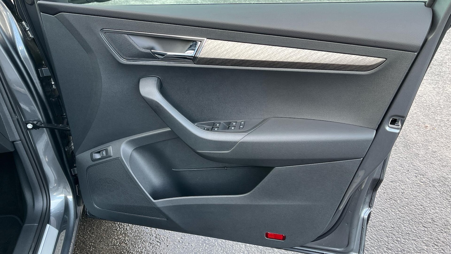 Used Skoda Karoq 2025 for sale - 76781278: Photo 32