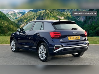 Used Audi Q2 2021 for sale - 77970100: Photo