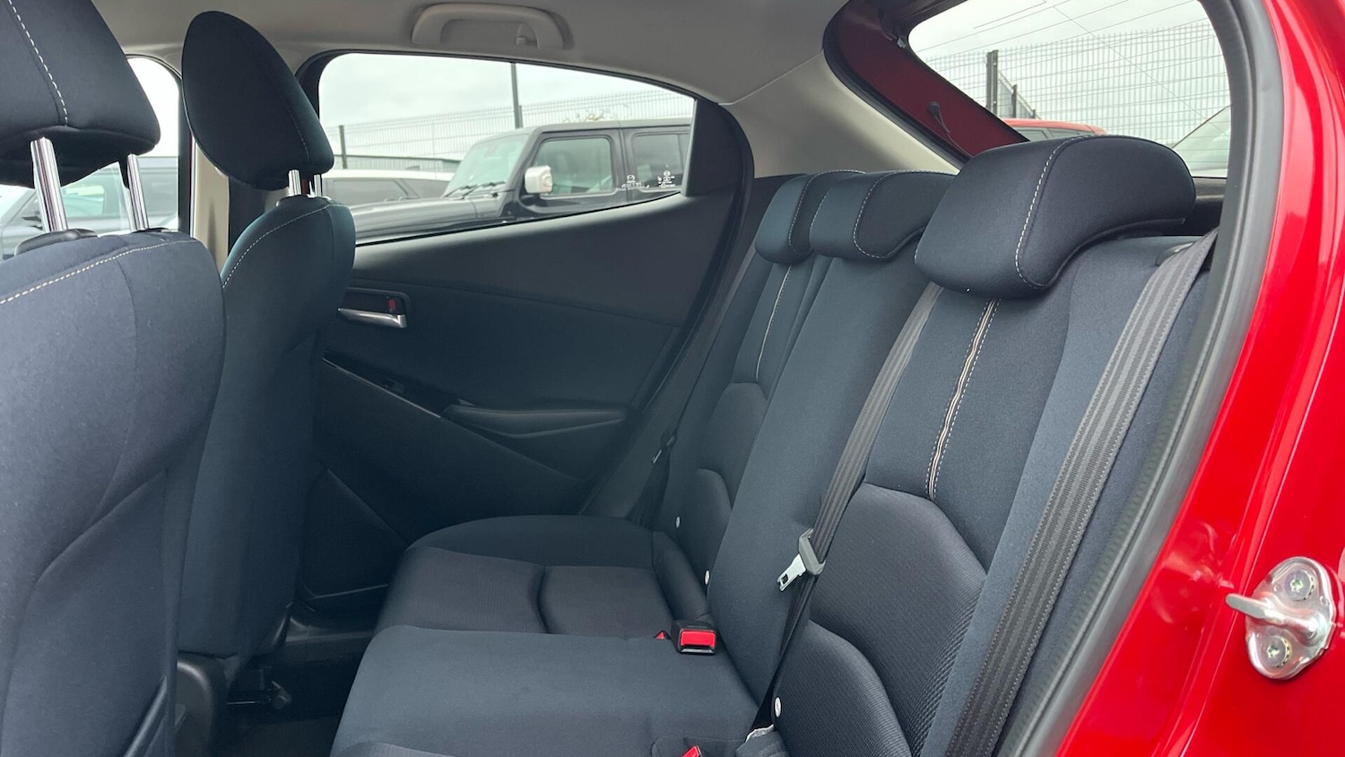 Used Mazda Mazda2 2022 for sale - 76781605: Photo 12