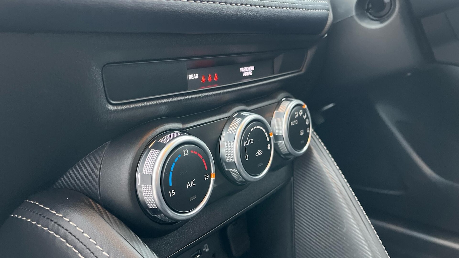 Used Mazda Mazda2 2022 for sale - 76781605: Photo 34