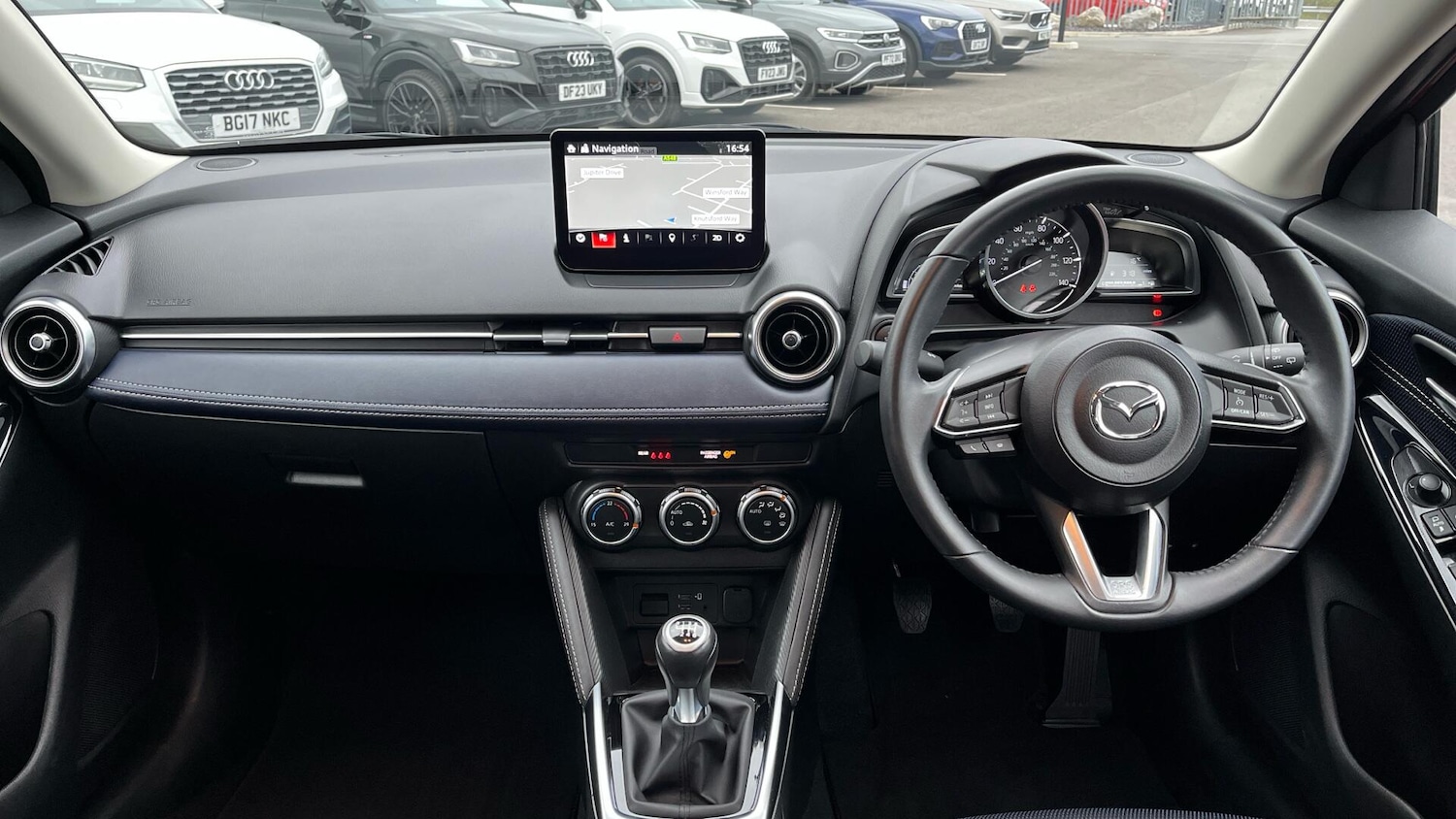 Used Mazda Mazda2 2022 for sale - 76781605: Photo 4