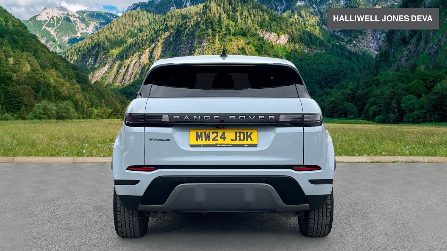 Used Land Rover Range Rover Evoque 2024 for sale - 77993056: Photo 15