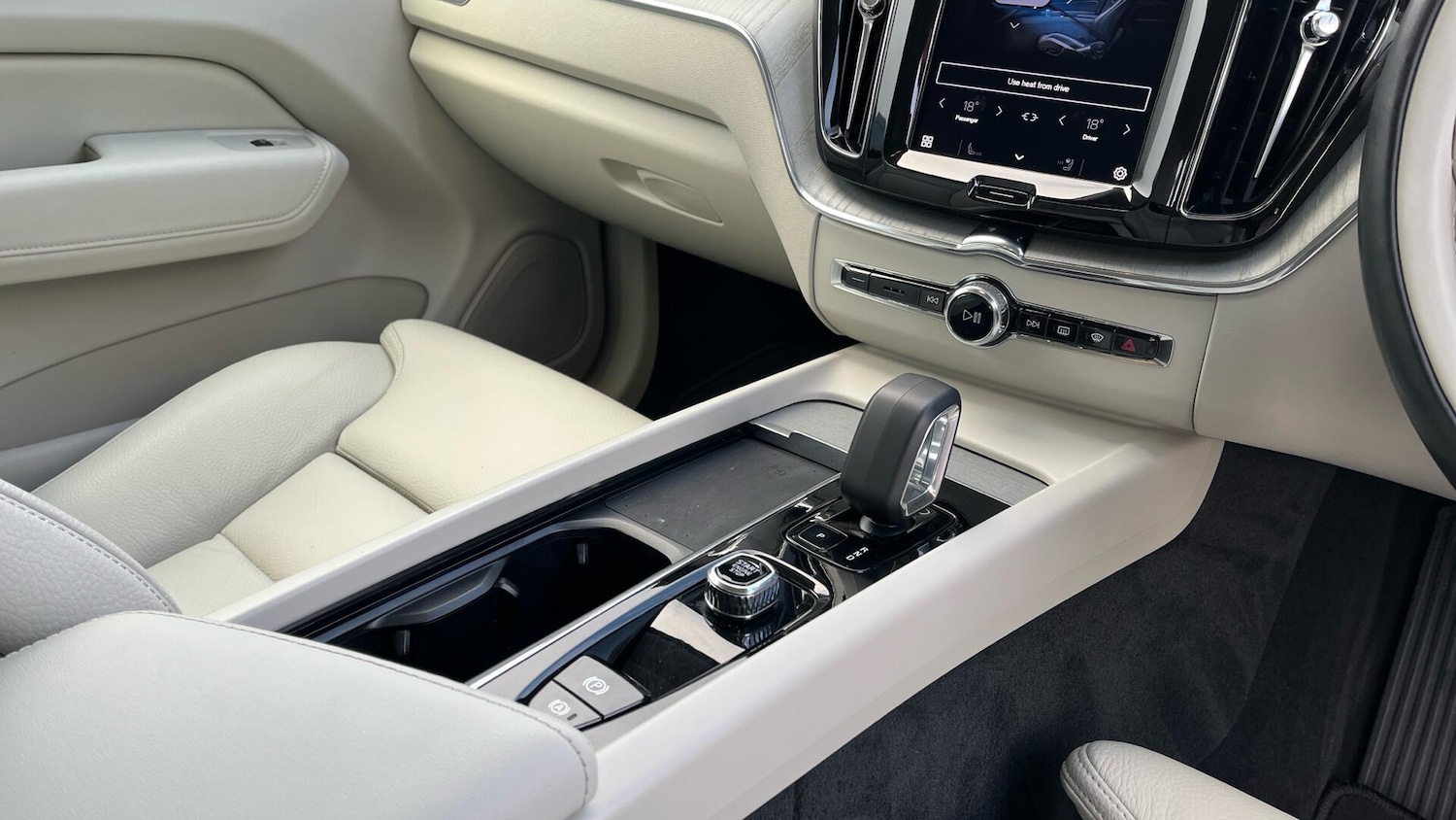 Used Volvo XC60 2024 for sale - 76781611: Photo 10