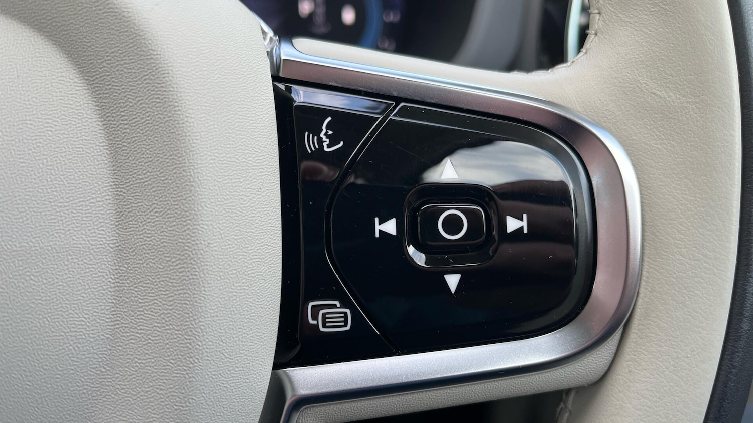 Used Volvo XC60 2024 for sale - 76781611: Photo 18