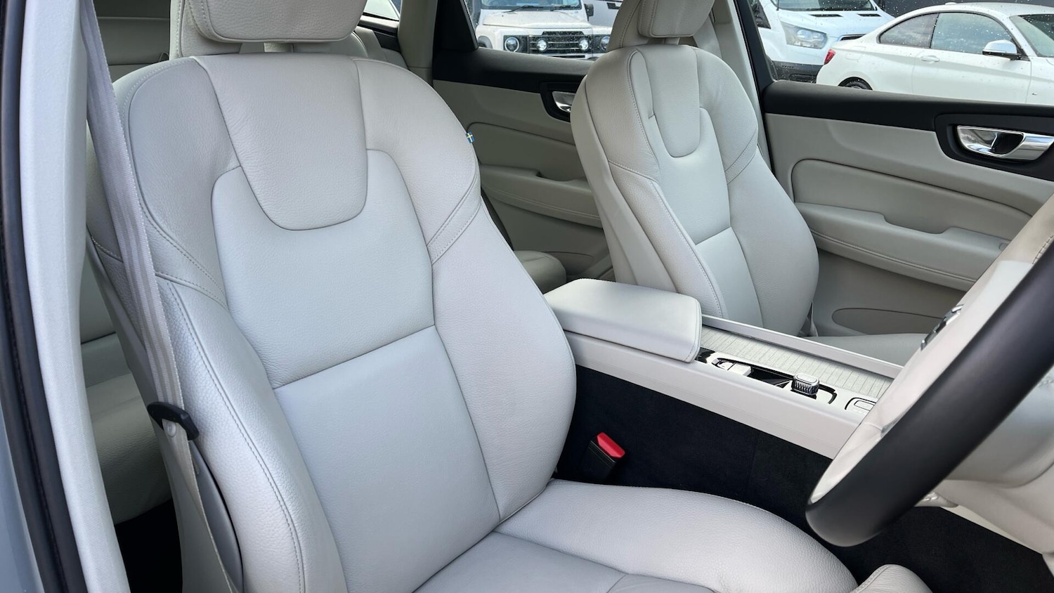 Used Volvo XC60 2024 for sale - 76781611: Photo 29