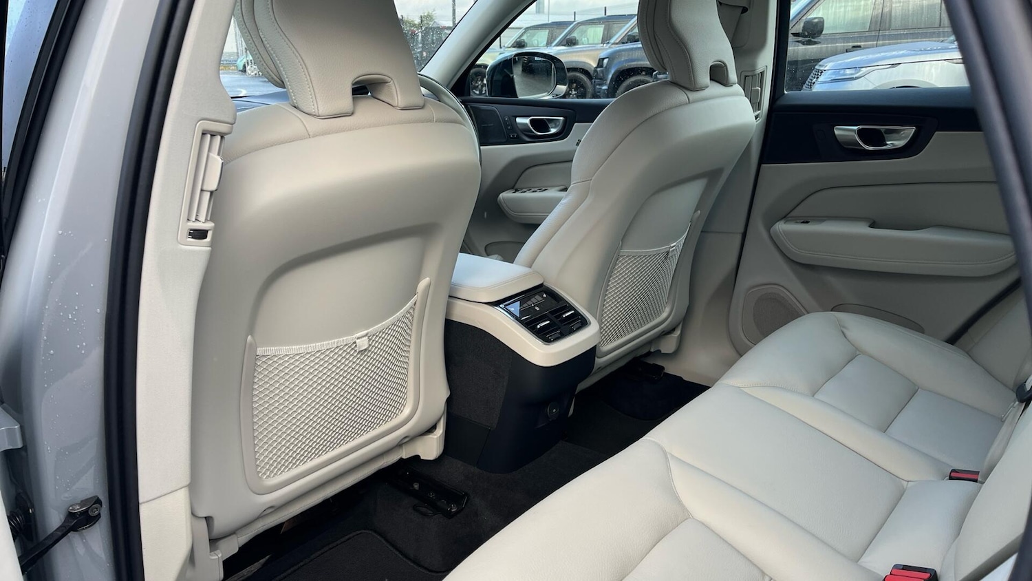 Used Volvo XC60 2024 for sale - 76781611: Photo 34