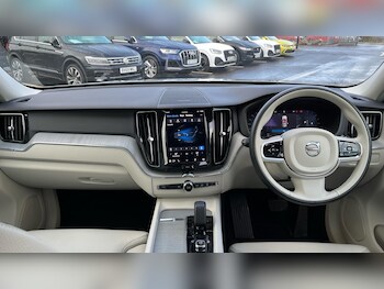 Used Volvo XC60 2024 for sale - 76781611: Photo