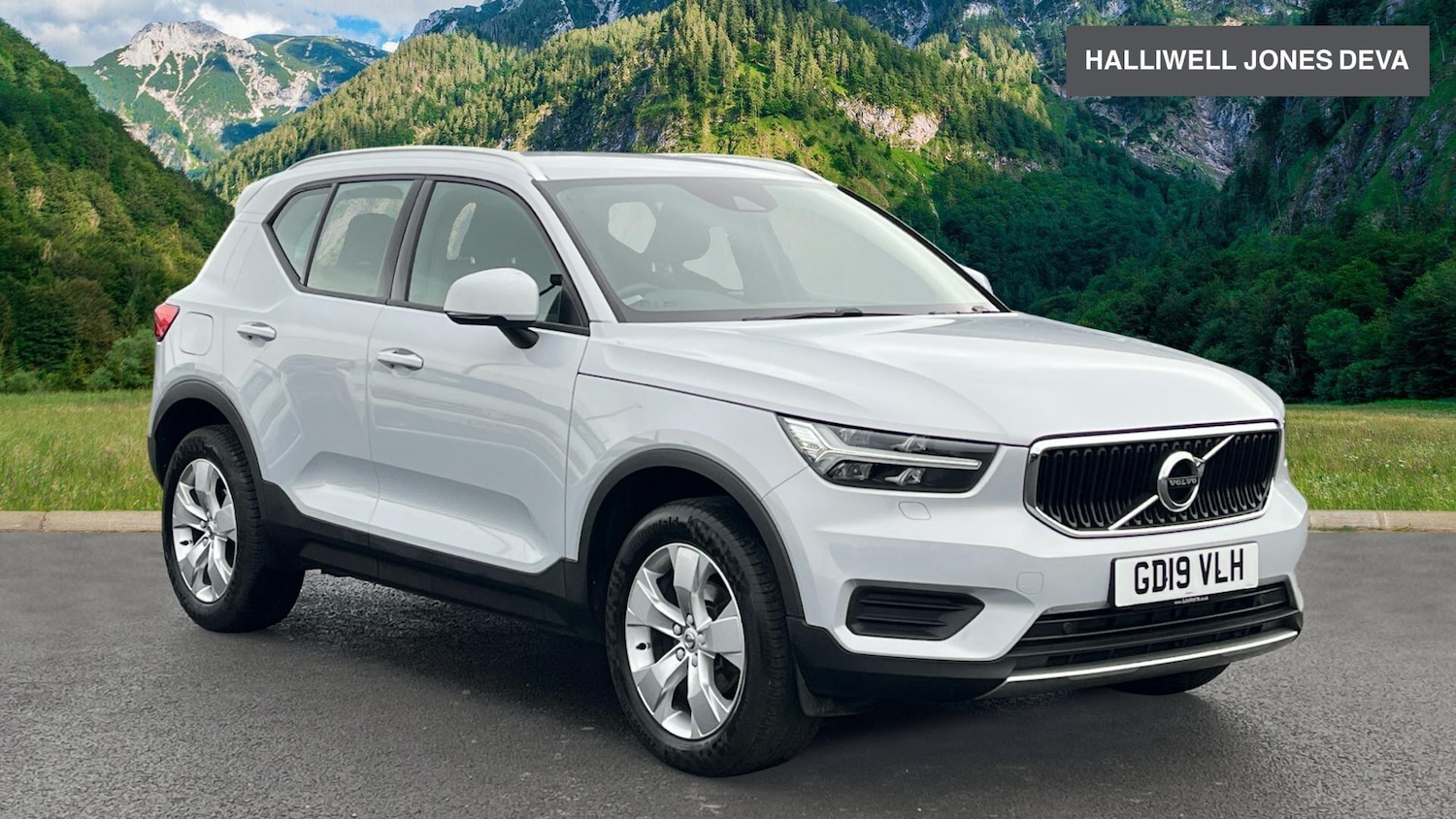 Used Volvo XC40 2019 for sale - 76801474: Photo 1