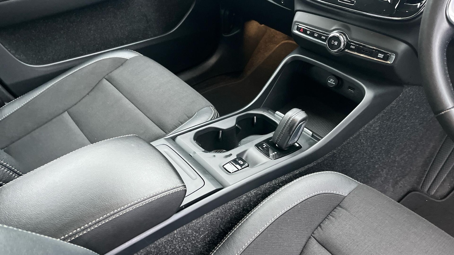 Used Volvo XC40 2019 for sale - 76801474: Photo 10