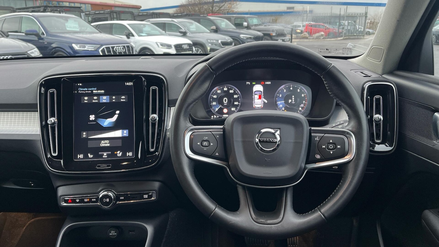 Used Volvo XC40 2019 for sale - 76801474: Photo 5