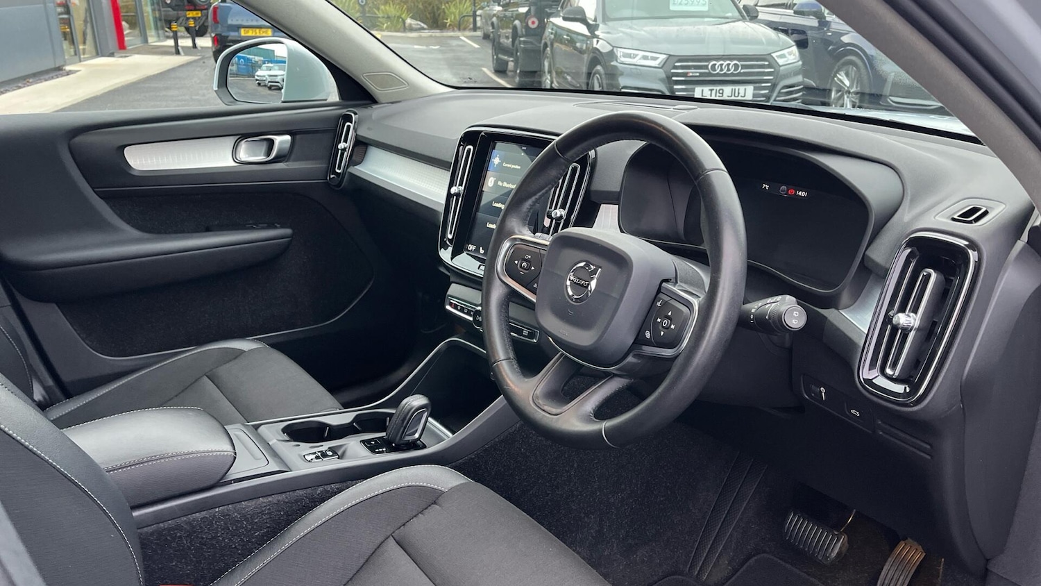 Used Volvo XC40 2019 for sale - 76801474: Photo 6