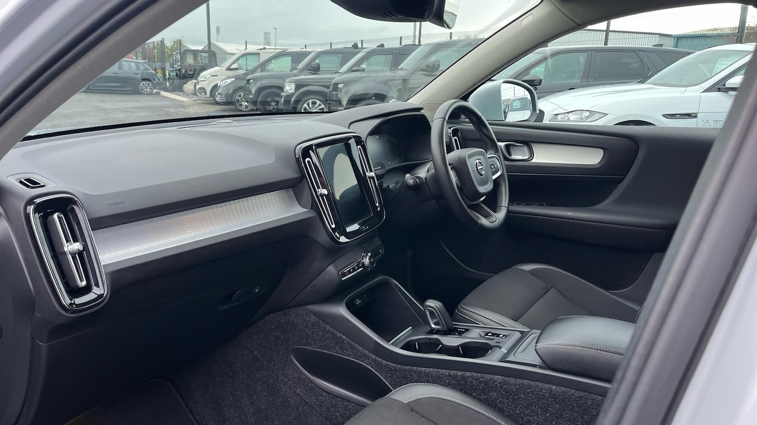 Used Volvo XC40 2019 for sale - 76801474: Photo 7