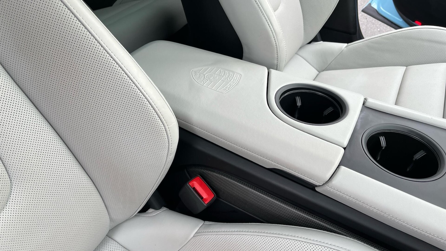 Used Porsche Taycan 2023 for sale - 77625845: Photo 19