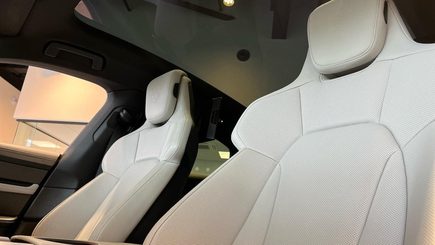 Used Porsche Taycan 2023 for sale - 77625845: Photo 72