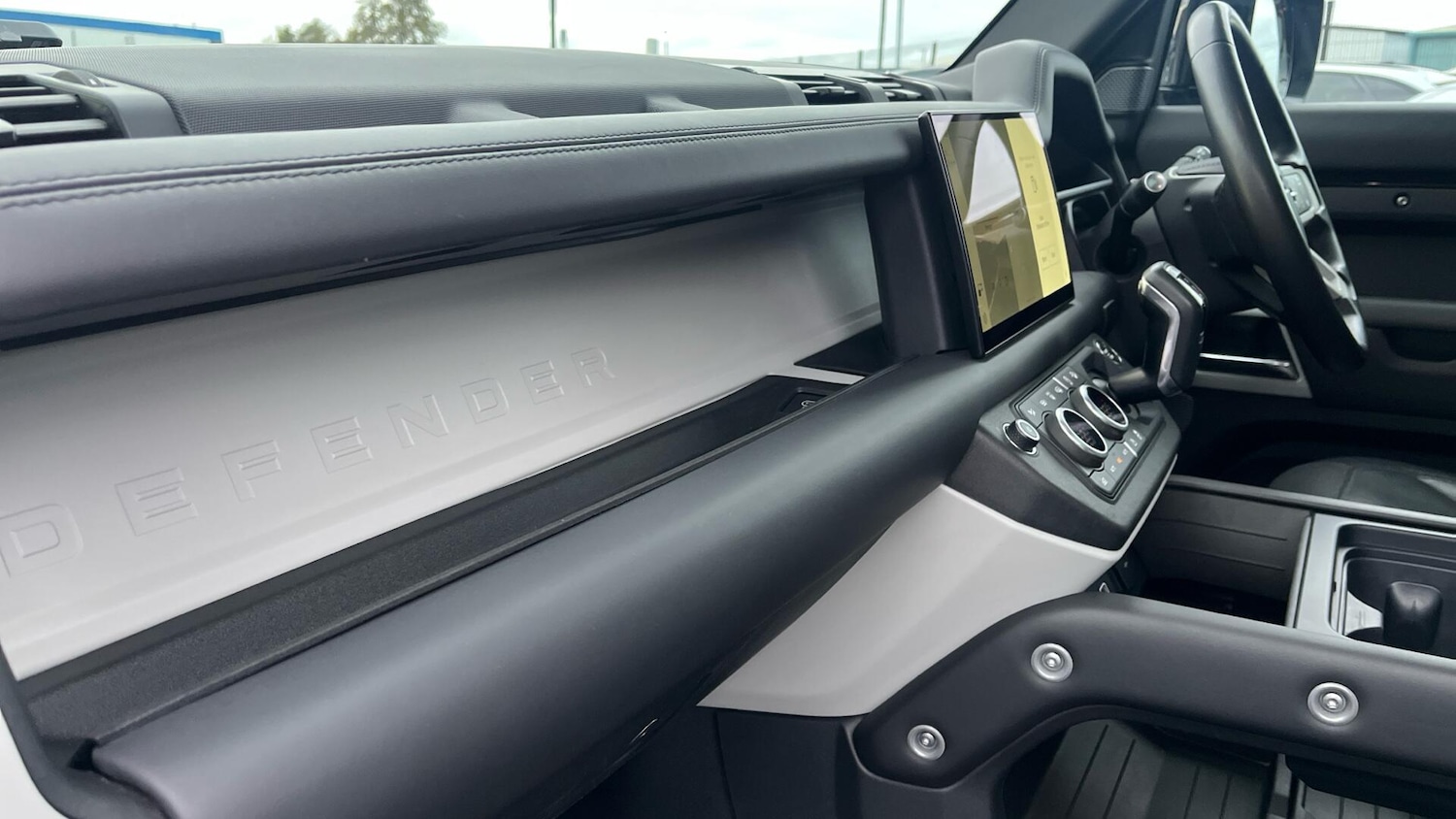 Used Land Rover Defender 2023 for sale - 76781463: Photo 34