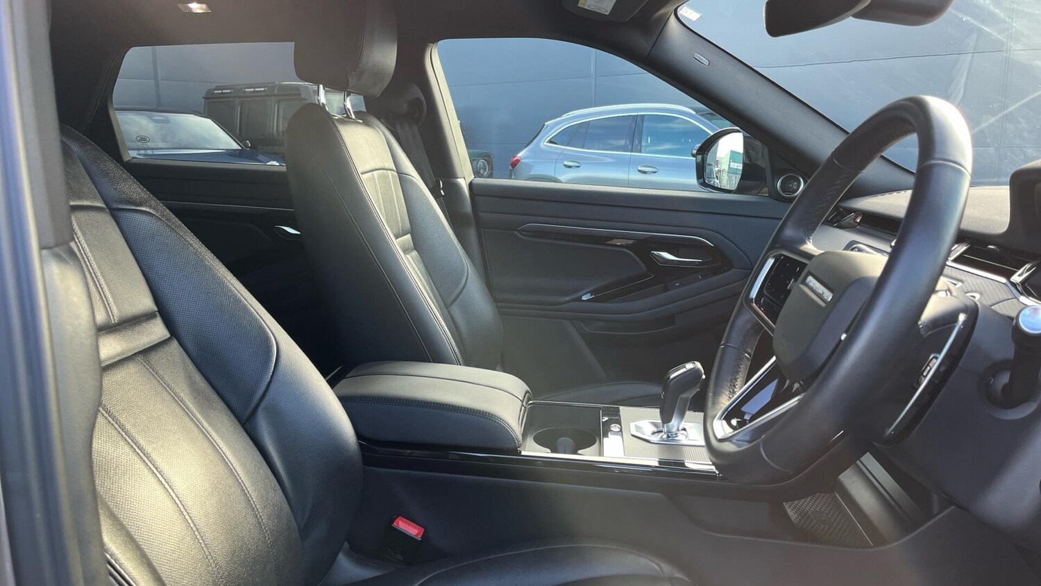 Used Land Rover Range Rover Evoque 2023 for sale - 77957619: Photo 11